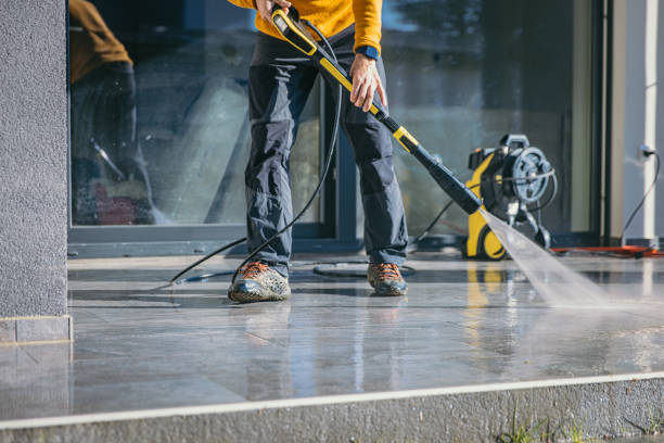 Best Dumpster Area Cleaning  in Mccom, MS